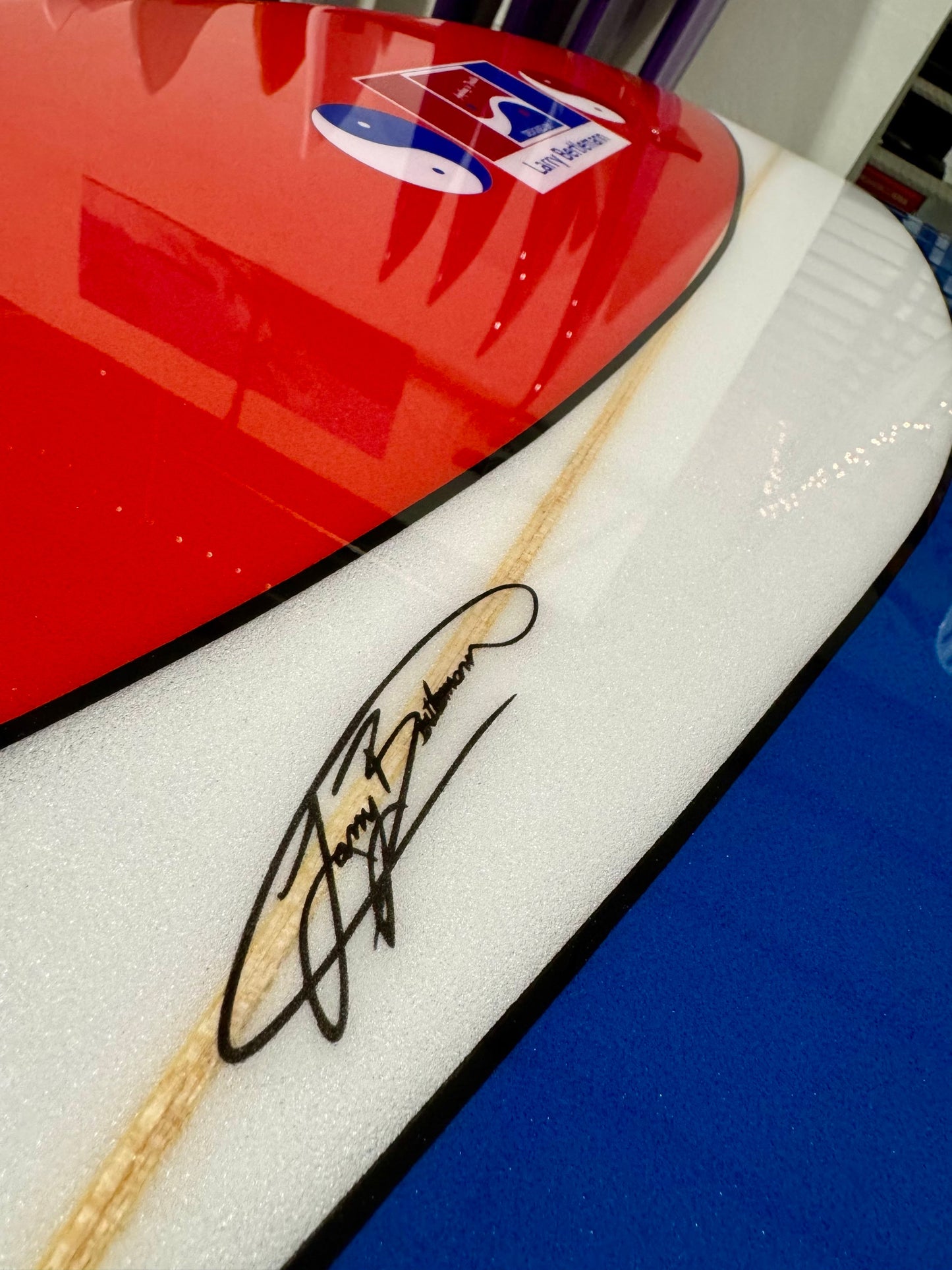 Prancha Surf Larry Bertlemann "Pepsi" Twin Fin 6’0 w/ glass on fins